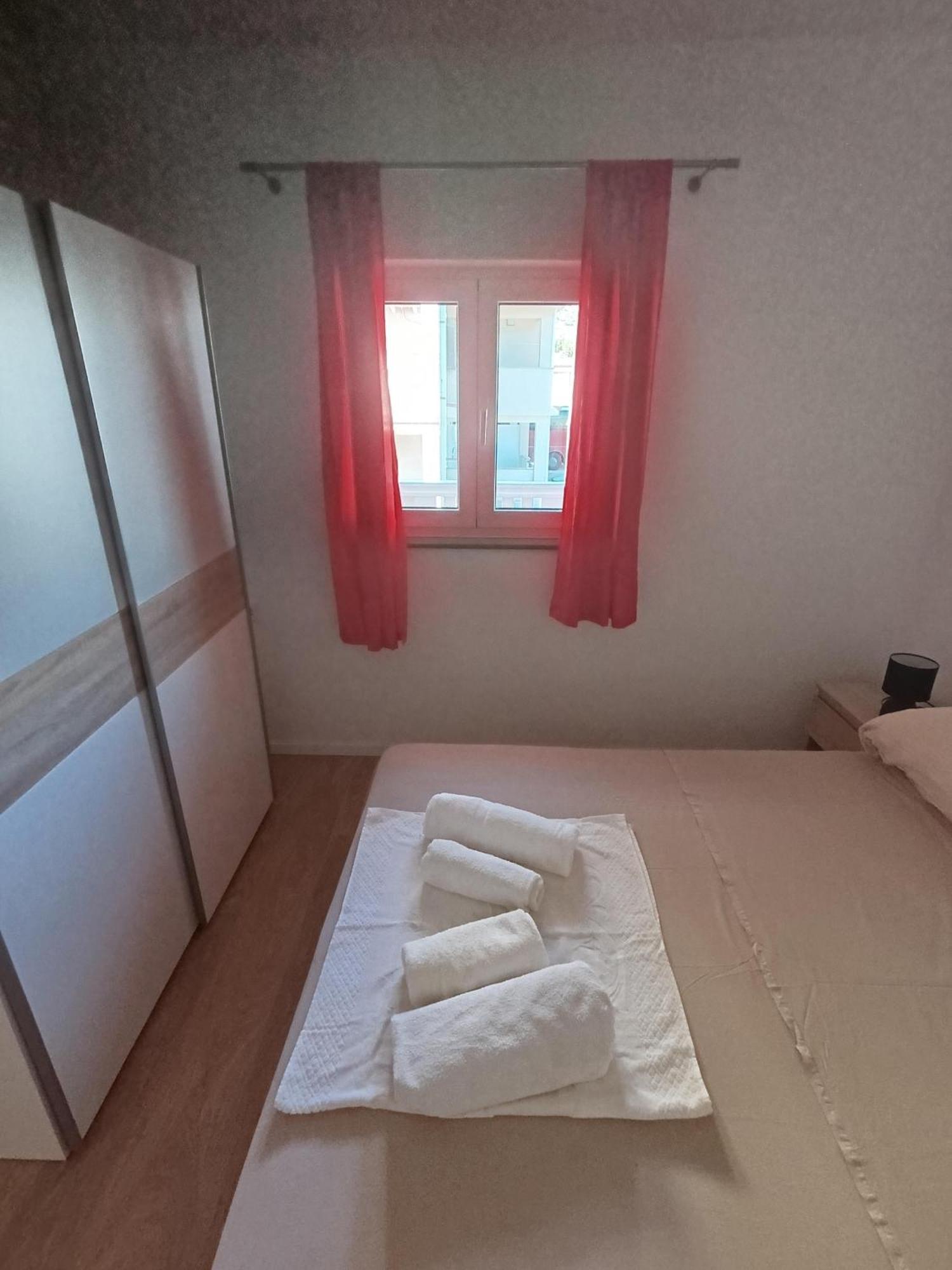Apartmani Peko Pag Town Kültér fotó