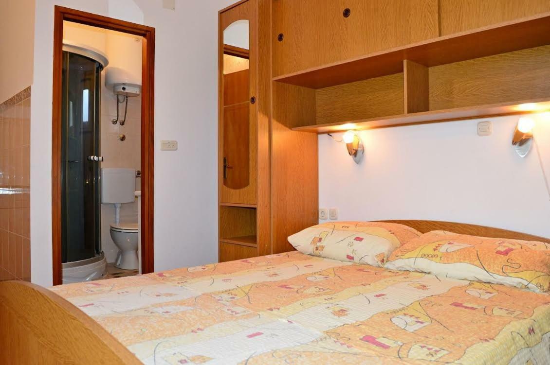 Apartmani Peko Pag Town Kültér fotó