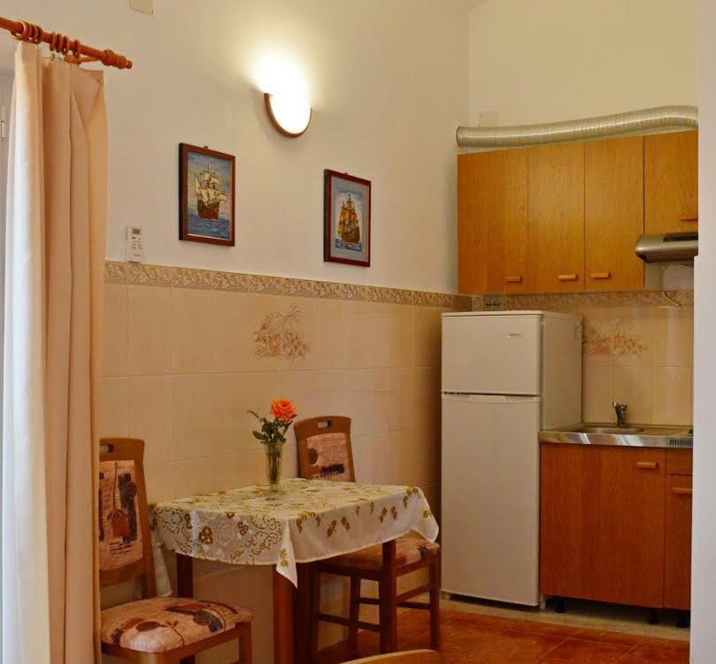 Apartmani Peko Pag Town Kültér fotó